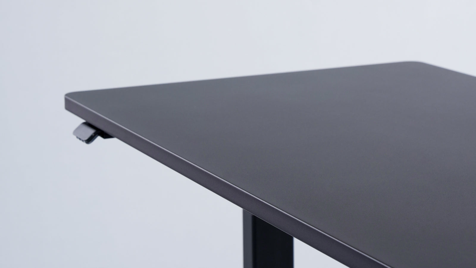 The Hexcal Elevate Standing Desk is quiet when in operation.