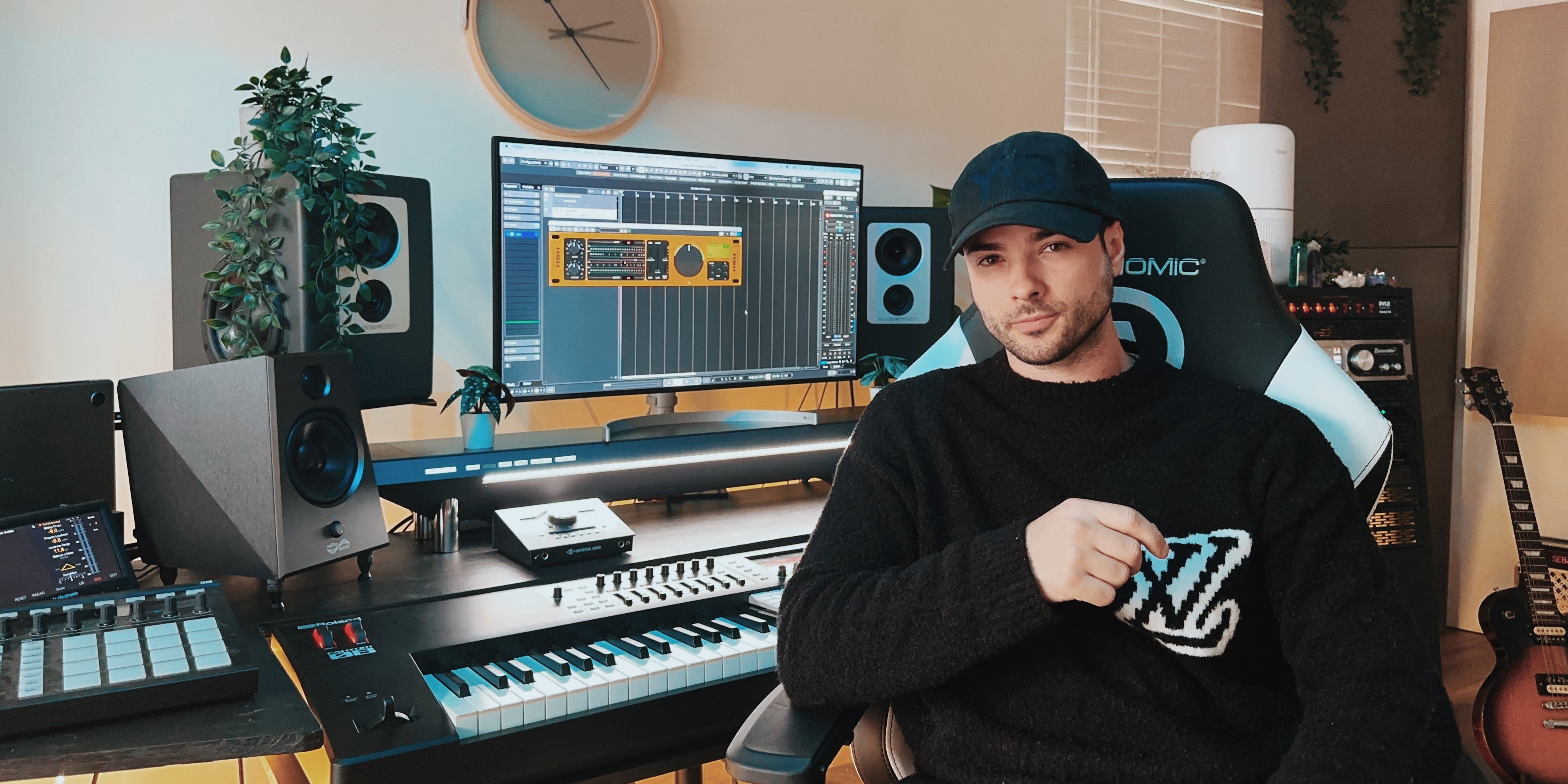 Music producer Alawn uses Hexcal Studio Monitor Stand to improve his music studio environment.
