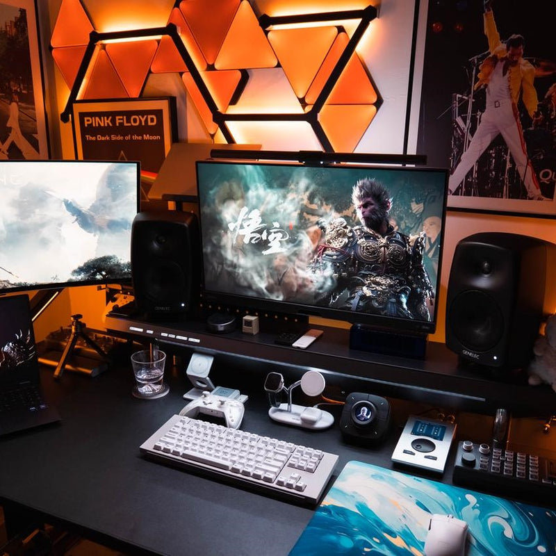 Episode 024 - Beyond the Horizon: A Tech Blogger's Futuristic Workspace - Hexcal