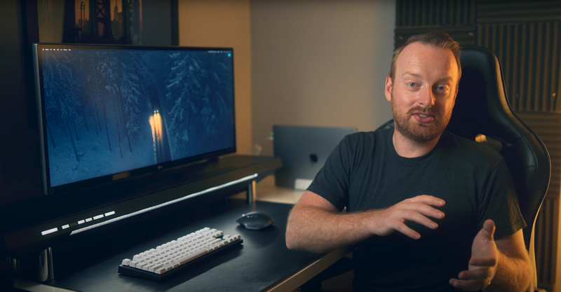 Elevate Your Photography Desk Space: Essential Tips for Photographers - Hexcal