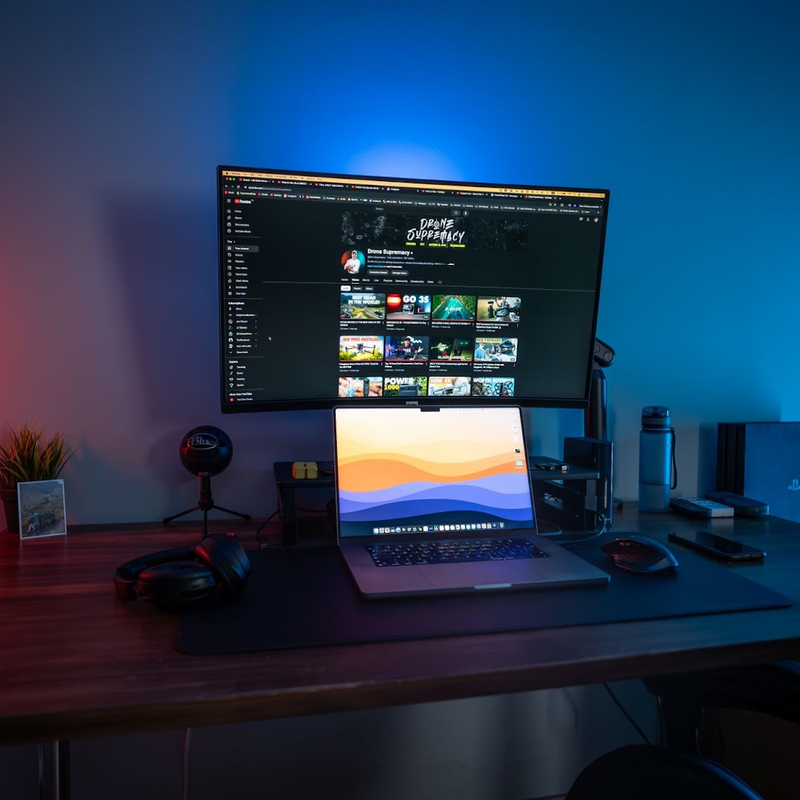 Episode 034- The Workspace of a Passionate Drone Content Creator - Hexcal