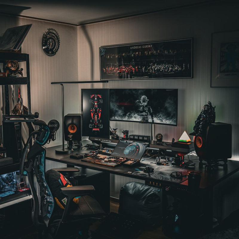 Episode 044 - Crafting the Perfect Workspace: Insights from Tae Seok - Hexcal