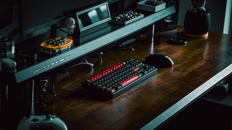 hexcal studio, cable management, desk set up